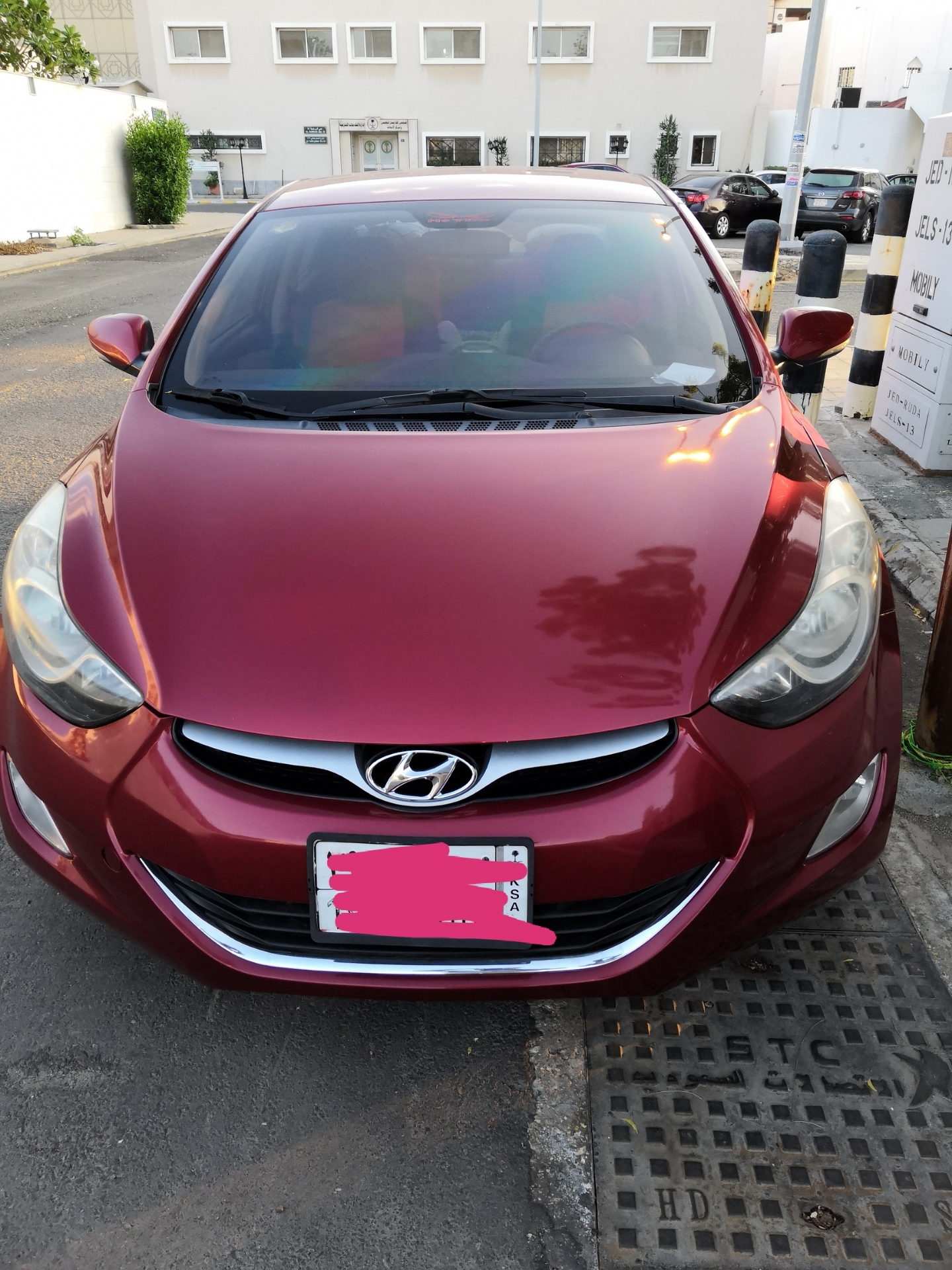 Hyundai Elantra 2013 automatic Mid Option
لا تنسَ أنك شاهدت هذا الإعلان في عنكبوت
1.8 cc
Goo...