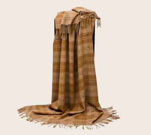 Alpaca Blankets, new with tags, 130 cm x 190 cm
لا تنسَ أنك شاهدت هذا الإعلان في عنكبوت
Alpaca Bl...