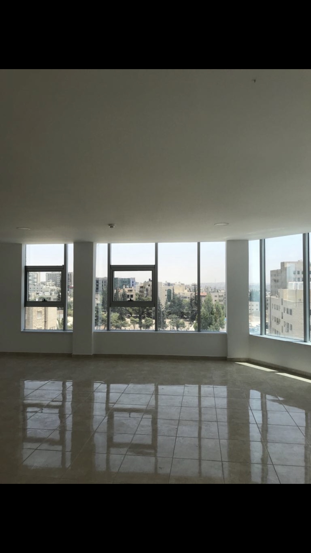 من المالك:مجمع جديد وحديث في العبدلي بمساحات متنوعة وتشطيبات مميزة                                            


	 				لا تنسَ أنك شاهدت هذا الإعلان في عنكبوت...