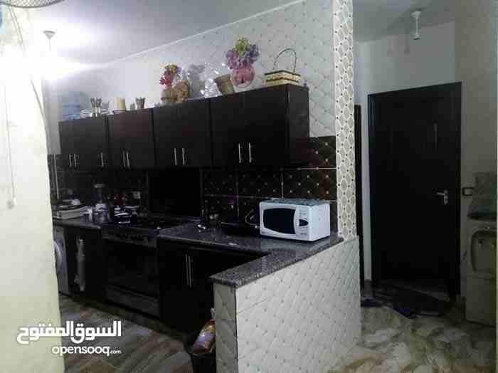 منزل مستقل 3 طوابق للبيع بسعر مغري جدا في القويسمة
لا تنسَ أنك شاهدت هذا الإعلان في عنكبوت
السعر...