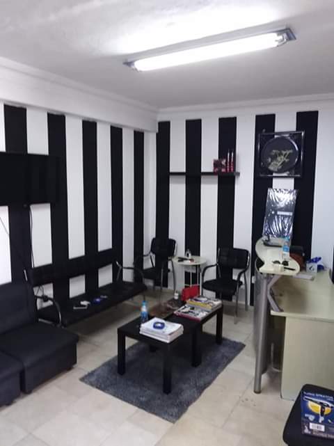 اثاث صالون سيدات                                            


	 				لا تنسَ أنك شاهدت هذا الإعلان في عنكبوت            
	 				
                                عدة صالون سيدات للبيع كامل او بالتجز...