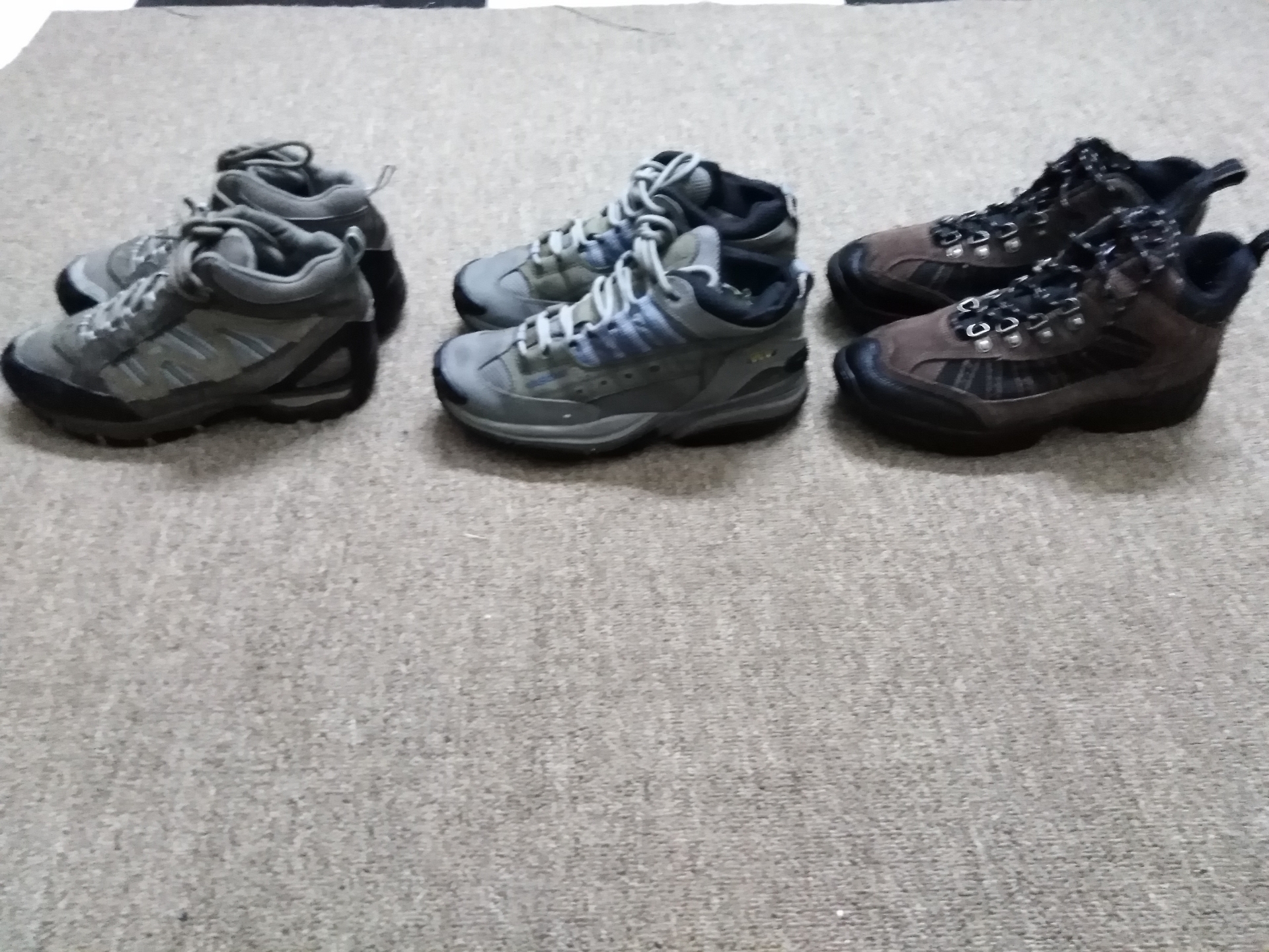 بحاله الوكالة بوت ماركة The North Face  VASQUE  ROUTE66الزرقاء                                            


	 				لا تنسَ أنك شاهدت هذا الإعلان في عنكبوت...