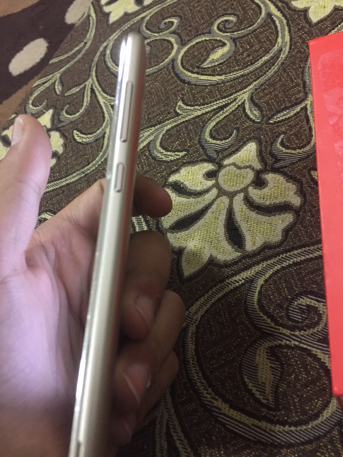 جهاز هواوي للبيع Y5 ll بسعر مناسب معو كفر و كرتونته
لا تنسَ أنك شاهدت هذا الإعلان في عنكبوت
ه...
