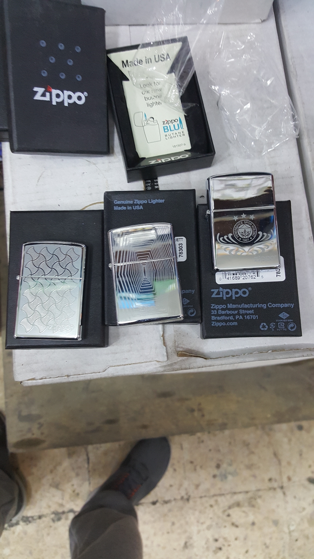 شروة تشكيلة قدحات zippo أصلية أمريكي
لا تنسَ أنك شاهدت هذا الإعلان في عنكبوت
شروة تشكيلة أشكا...