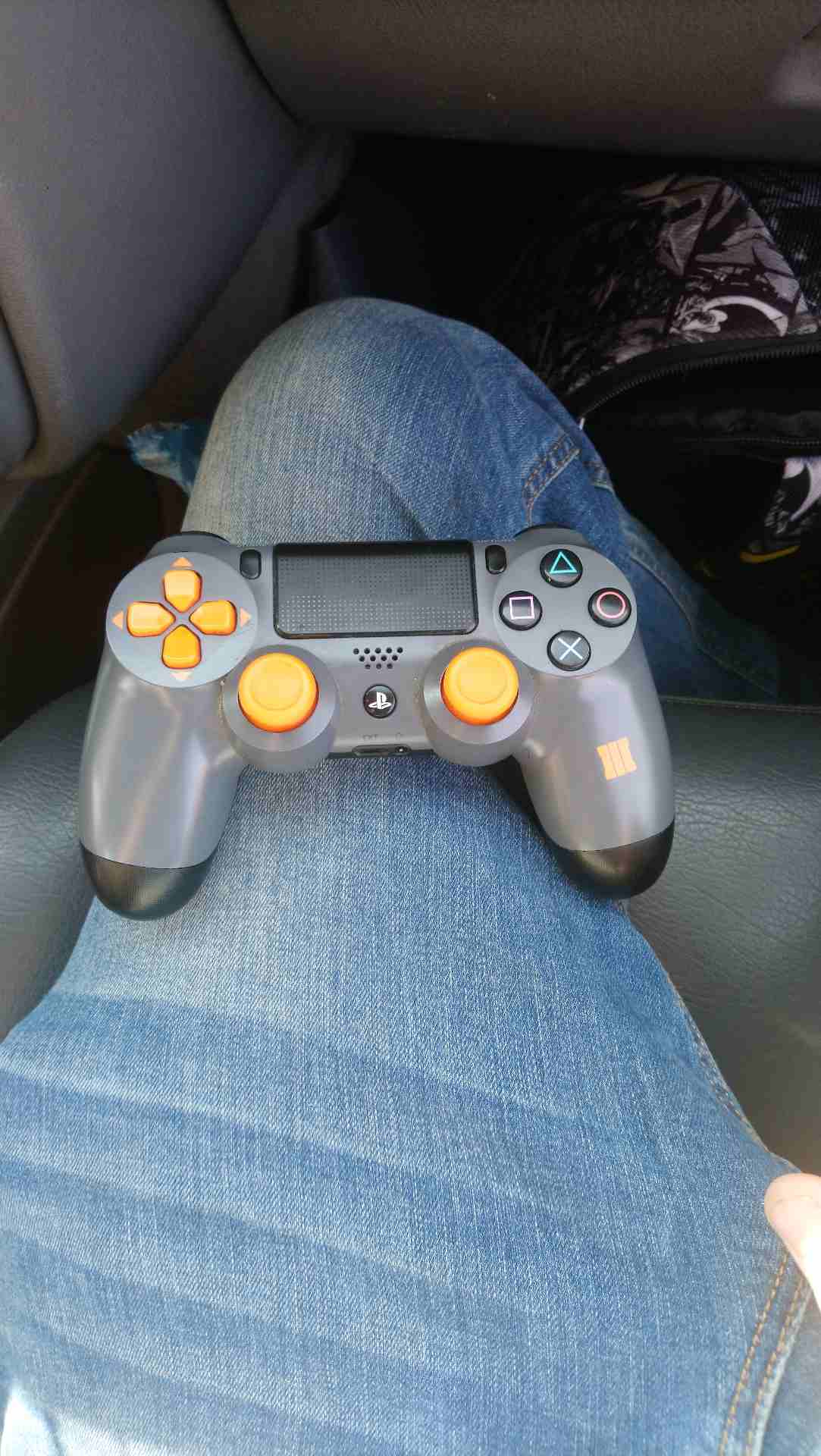 used Ps4 controller for 150 SR                                            


	 				لا تنسَ أنك شاهدت هذا الإعلان في عنكبوت            
	 				
                            Final price...