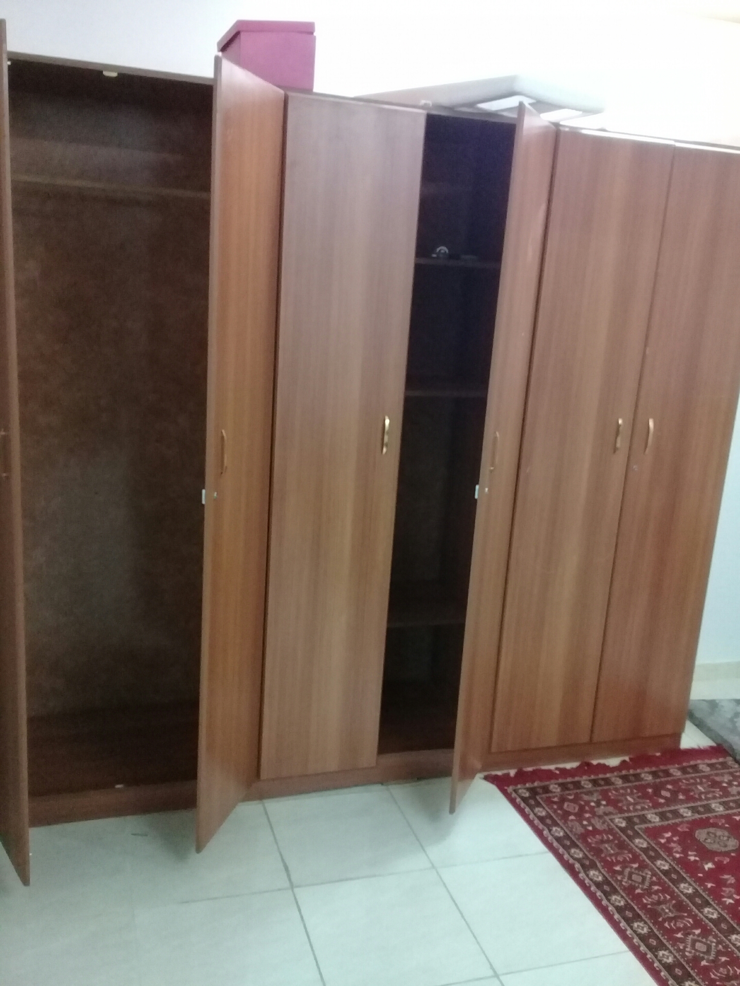 اغراض للبيع
لا تنسَ أنك شاهدت هذا الإعلان في عنكبوت
غرفة نوم الكبيرة 400 ريال
غرفة نوم مفرد...