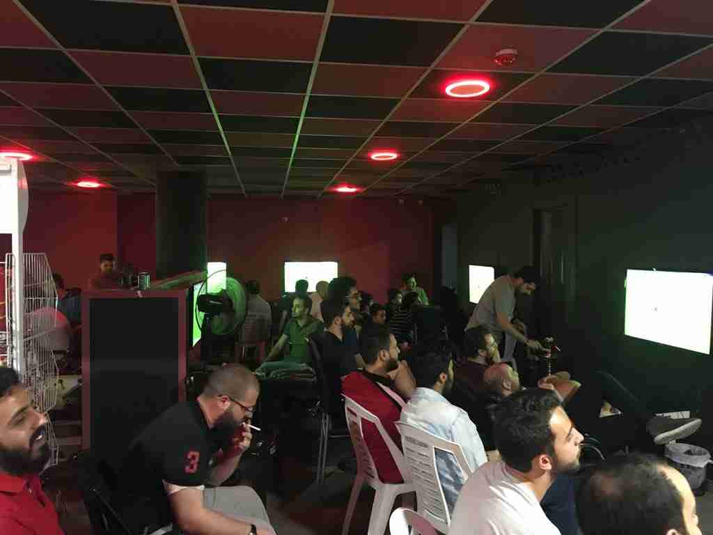 بلاي ستيشن سنتر للبيع الجاردنز
لا تنسَ أنك شاهدت هذا الإعلان في عنكبوت
بلايستيشن سنتر للبيع...