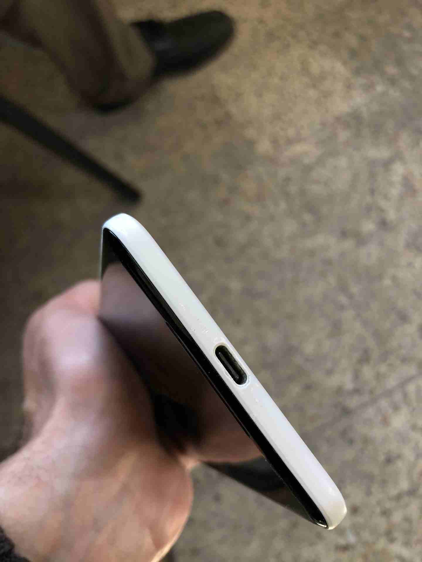 goole pixl 2 XL
لا تنسَ أنك شاهدت هذا الإعلان في عنكبوت
Pixl 2 XL
بحالة جيدة معه شاحن
64 جيجا...