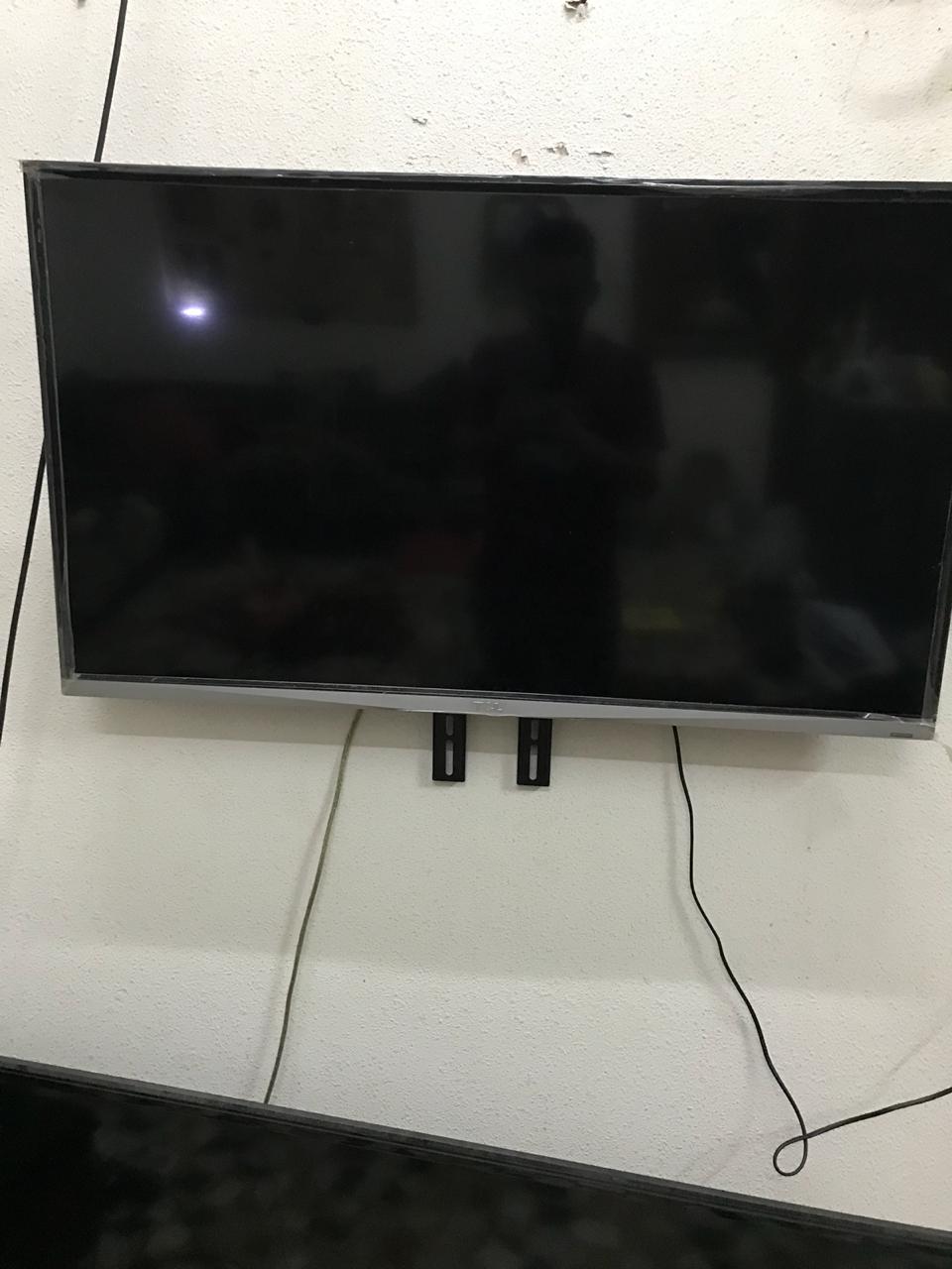 شاشه 42 بوصه اسمارت  TCL اخت الجديد استعمال خفيف                                            


	 				لا تنسَ أنك شاهدت هذا الإعلان في عنكبوت            
	 				
                                لا ي...