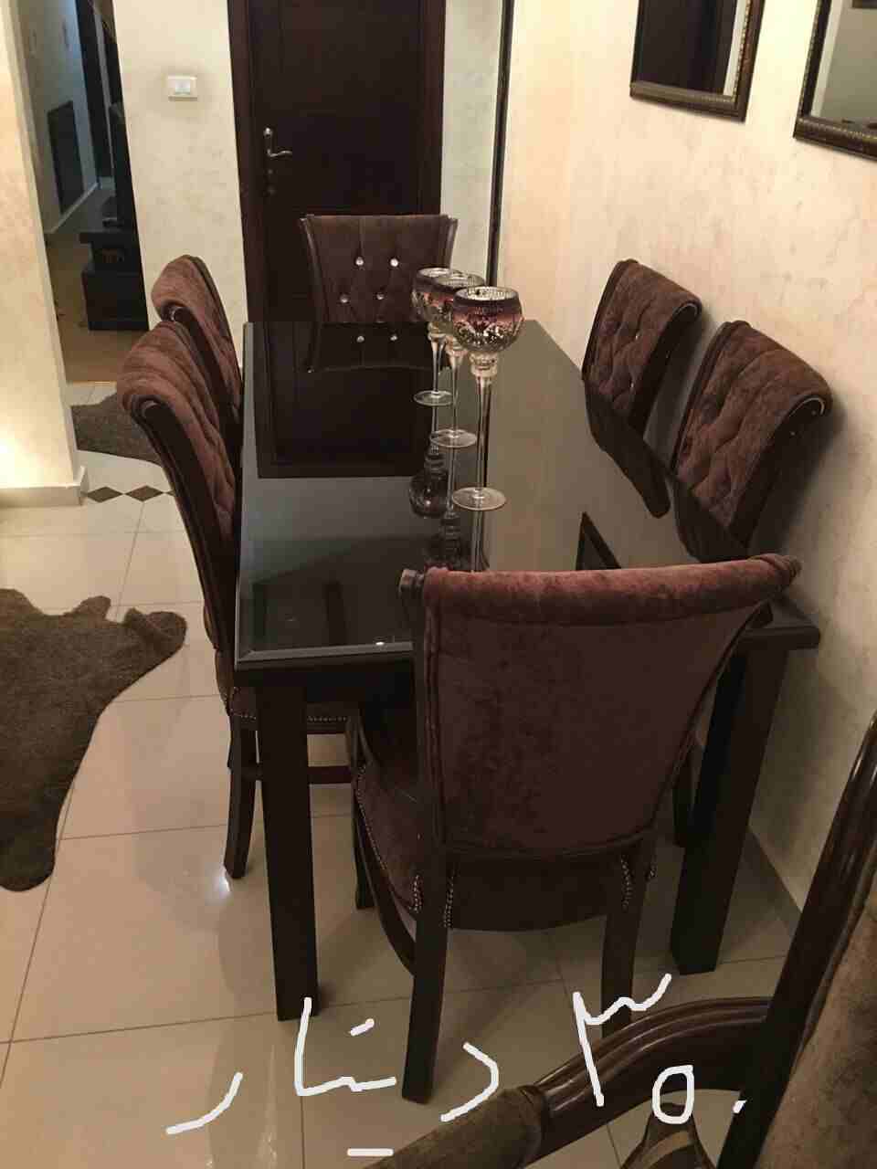 عفش بيت كامل للبيع بداعي السفر
لا تنسَ أنك شاهدت هذا الإعلان في عنكبوت
1. غرفة نوم ماستر بحالة جي...