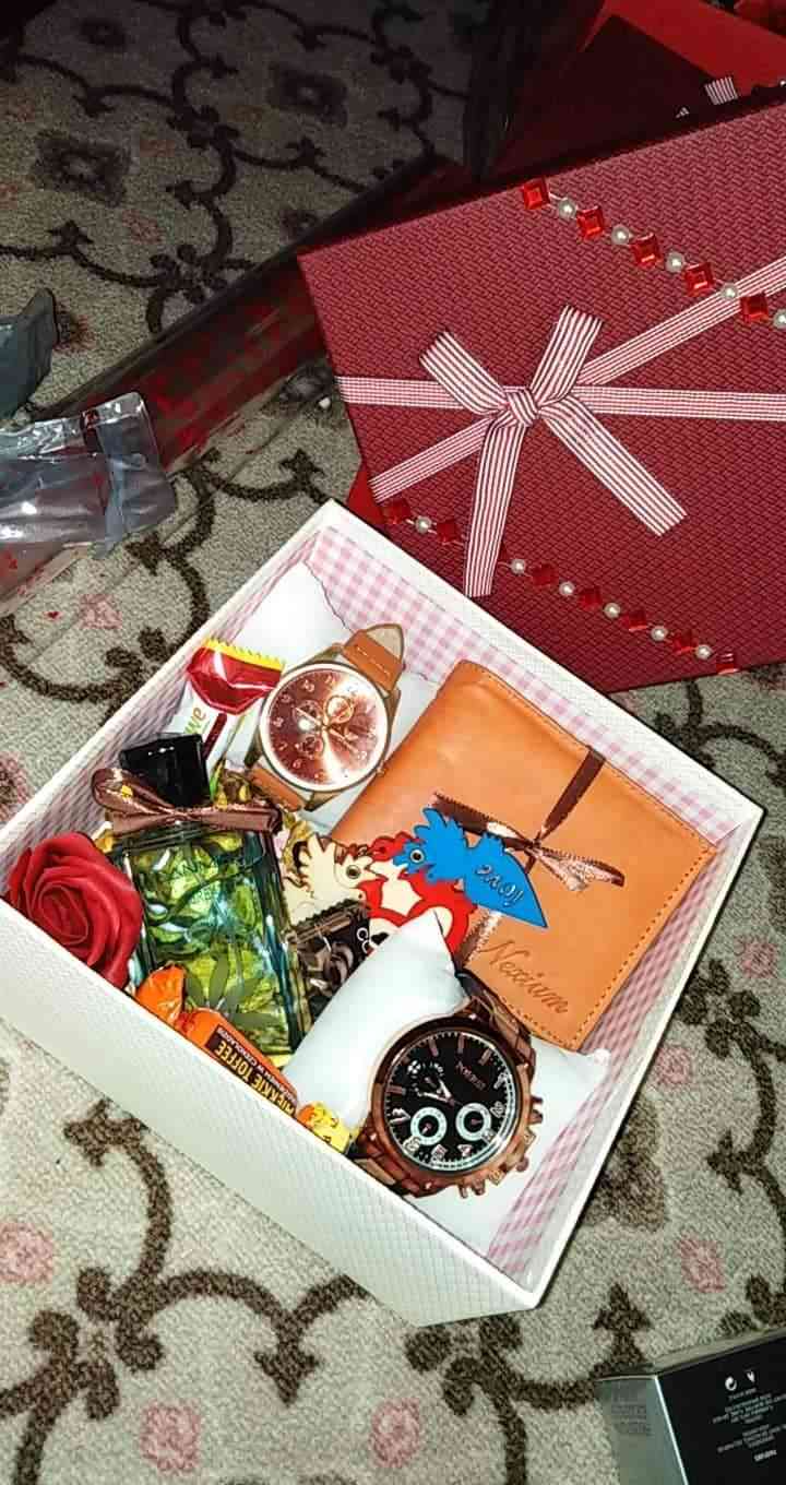 هدايا عنا غير
لا تنسَ أنك شاهدت هذا الإعلان في عنكبوت
أفضل بوكسات الهدايا، واحسن الهدايا اللي...