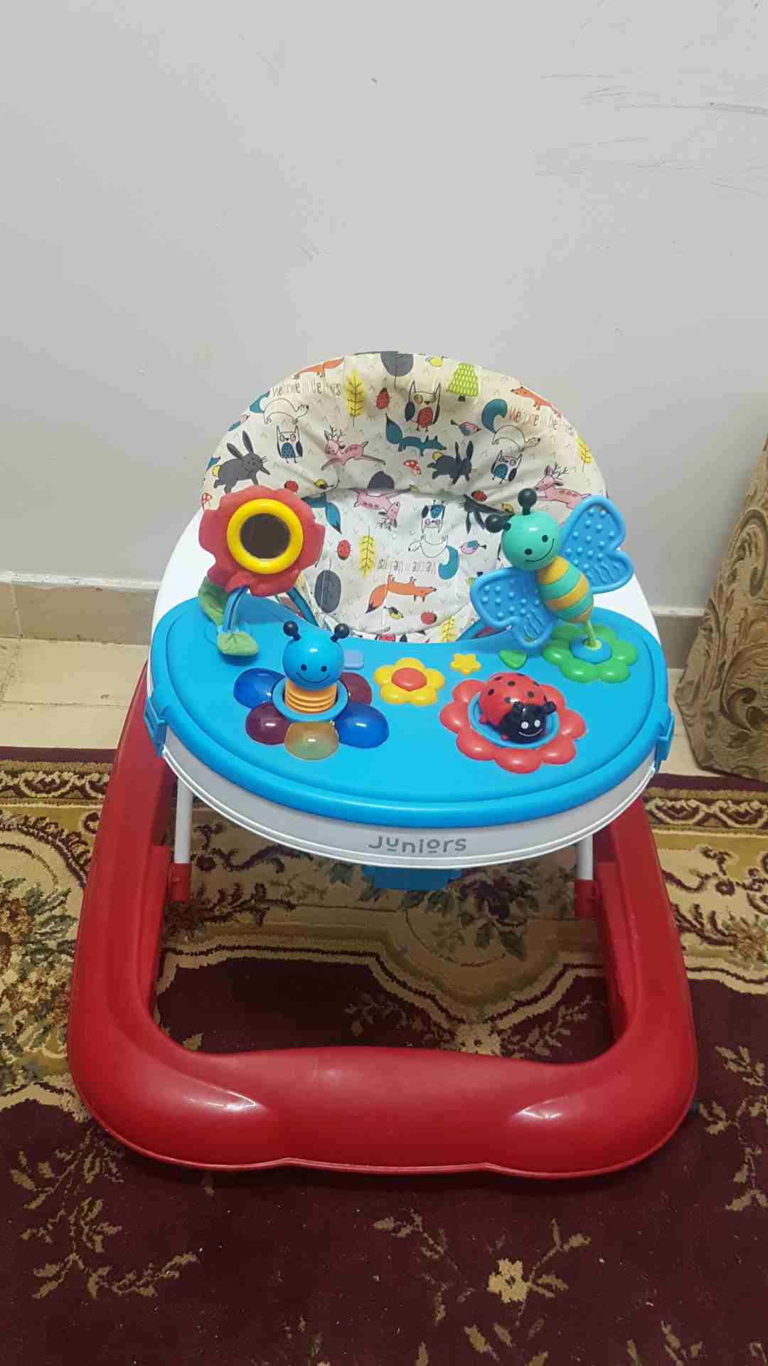 مشاية اطفال ماركة جونيور                                            


	 				لا تنسَ أنك شاهدت هذا الإعلان في عنكبوت            
	 				
                            مشاية اطفال بها موسيقى والعاب وا...