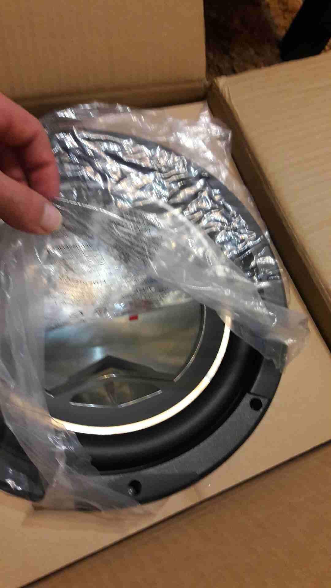 صب jvc dual coil 12 inch
لا تنسَ أنك شاهدت هذا الإعلان في عنكبوت
jvc 1400w dual coil 12 inch
صب...