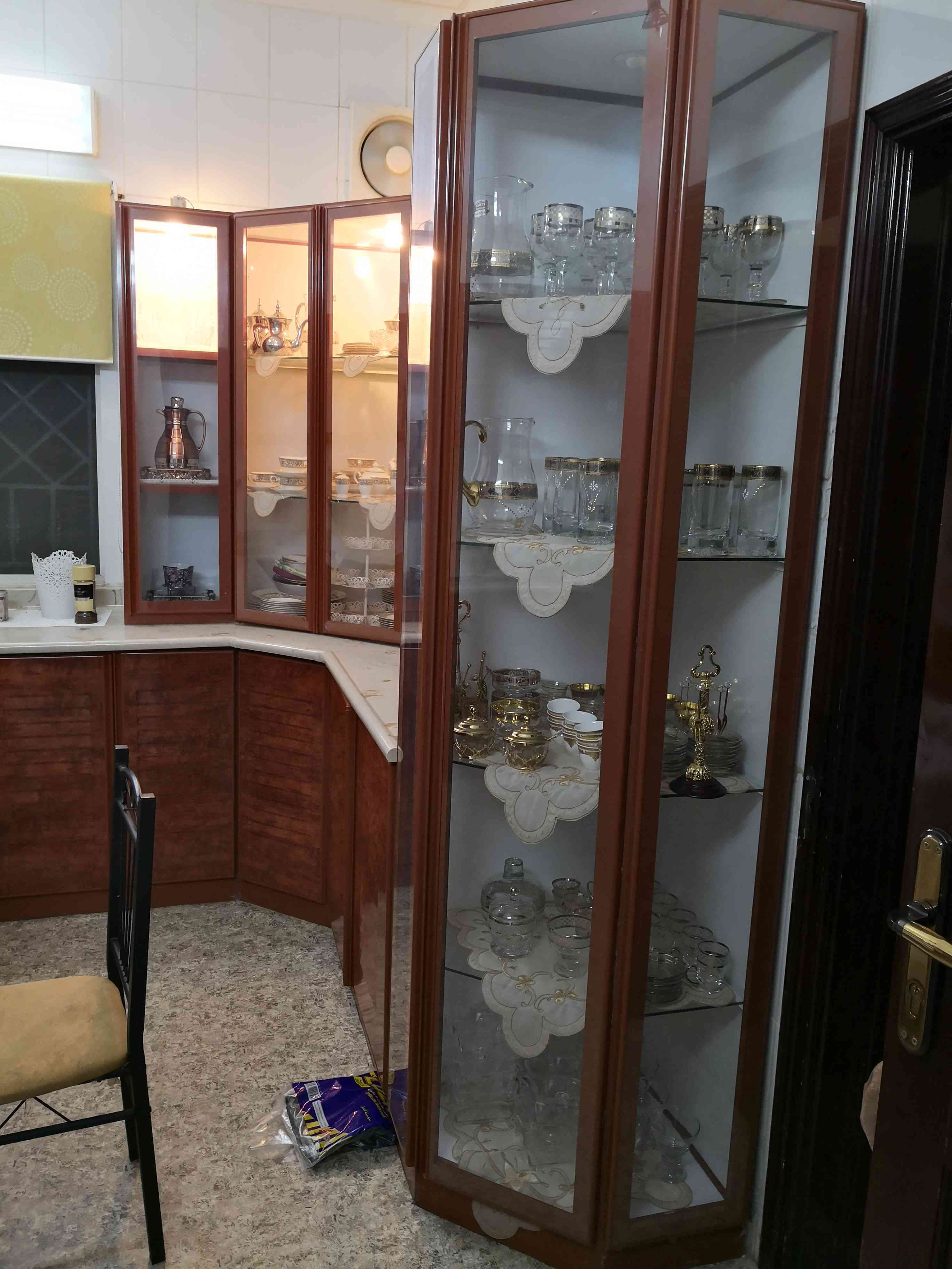 مطبخ بحالة ممتازة                                            


	 				لا تنسَ أنك شاهدت هذا الإعلان في عنكبوت            
	 				
                                مطبخ ألمونيوم و رخام بحالة ممتازة
ا...