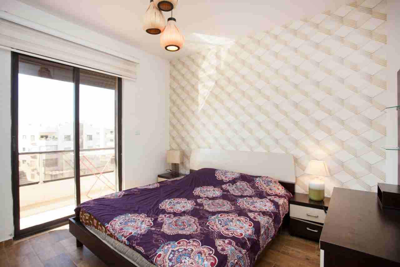 We have a very luxurious apartment - daily rent * weekly * monthly - in Abdoun - very distinctive
لا تنسَ أنك شاهدت هذا الإعلان في عنكبوت...