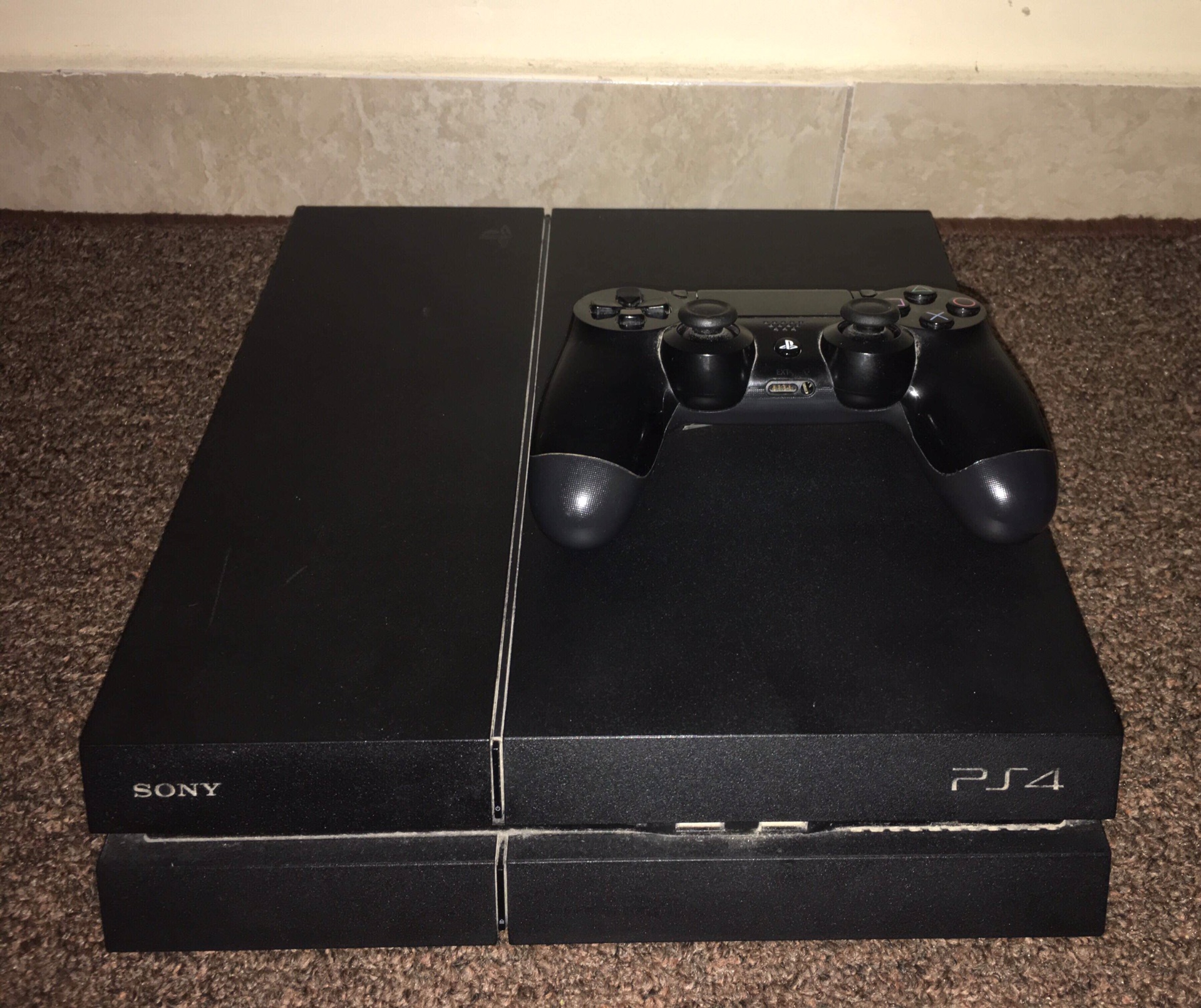 ps4 for sale                                            


	 				لا تنسَ أنك شاهدت هذا الإعلان في عنكبوت            
	 				
                                مع ايد وكرتونة ووصلاتها فقط
غير قابل للت...