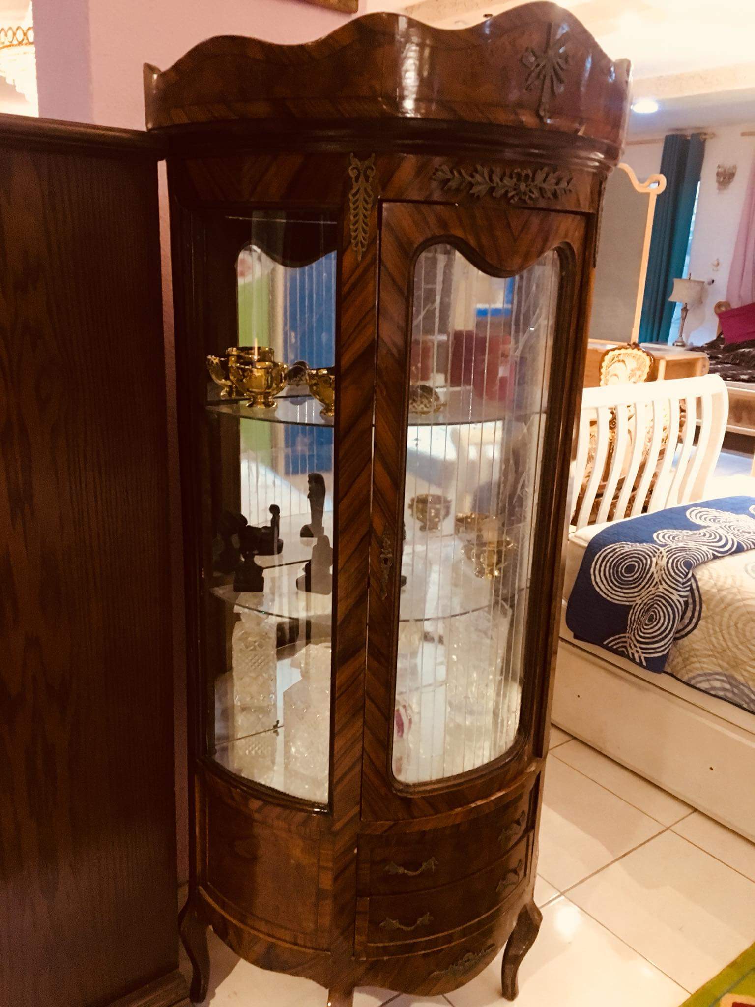 معرض السمهوري _نشتري وبيع جميع انواع الاثاث المستعمل بأفضل الاسعار
لا تنسَ أنك شاهدت هذا الإعلان في عنكبوت...