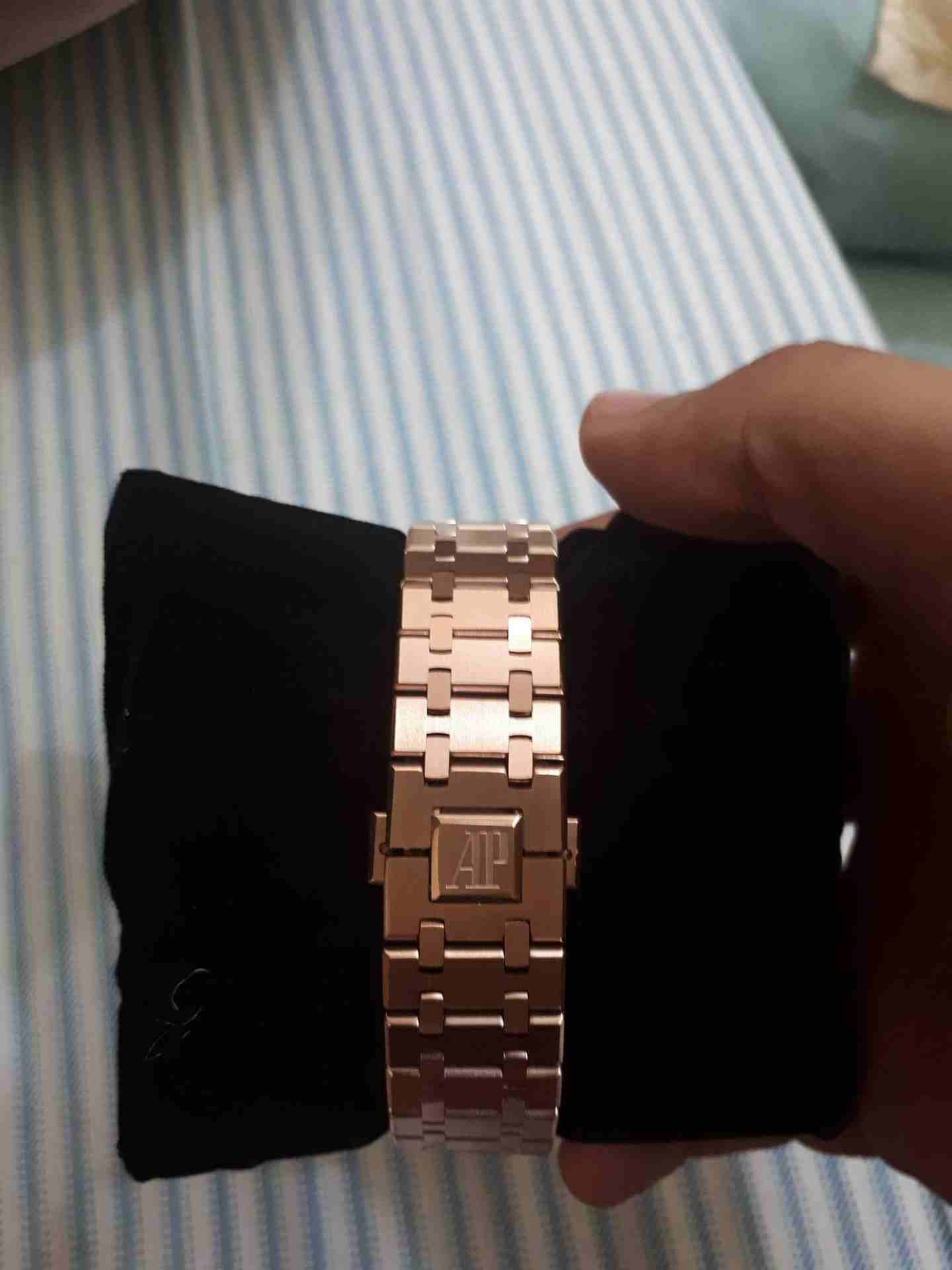 Ap royal oak watch Leo Messi (Limited edition)
لا تنسَ أنك شاهدت هذا الإعلان في عنكبوت
Ap royal o...