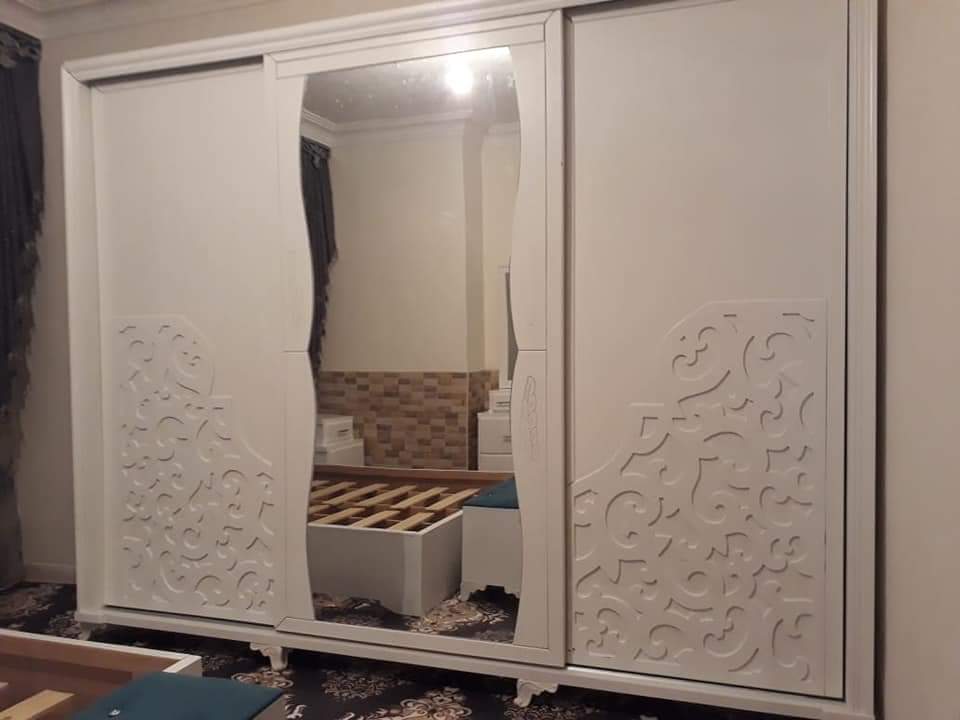 غرف نوم ماستر تصميم تركي خشب لاتيه مارس بلوط وزان
لا تنسَ أنك شاهدت هذا الإعلان في عنكبوت
الع...