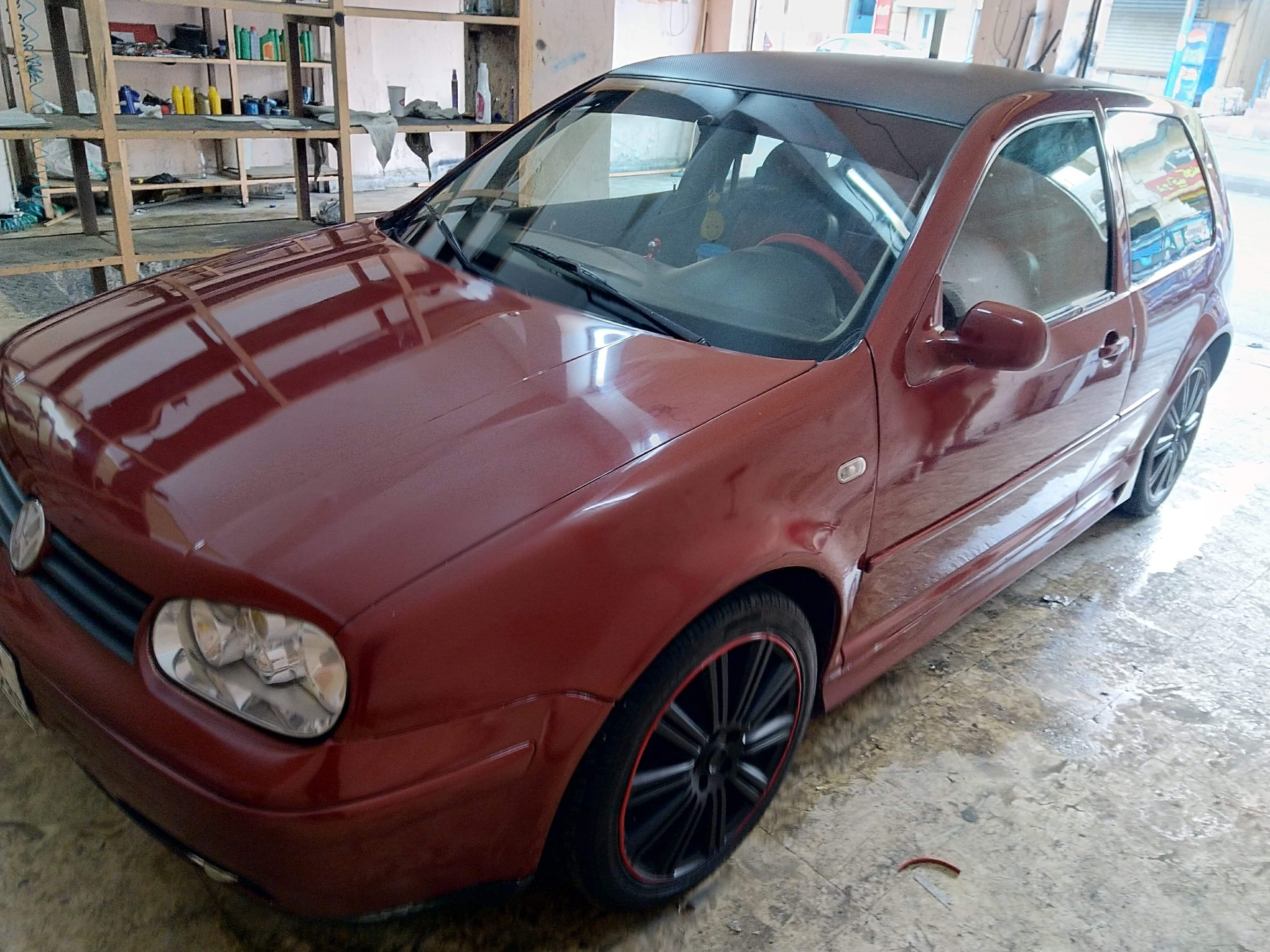 Golf GTi MK4 coupe                                            


	 				لا تنسَ أنك شاهدت هذا الإعلان في عنكبوت            
	 				
                                بسم الله الرحمن الرحيم
جولف رياضيه...