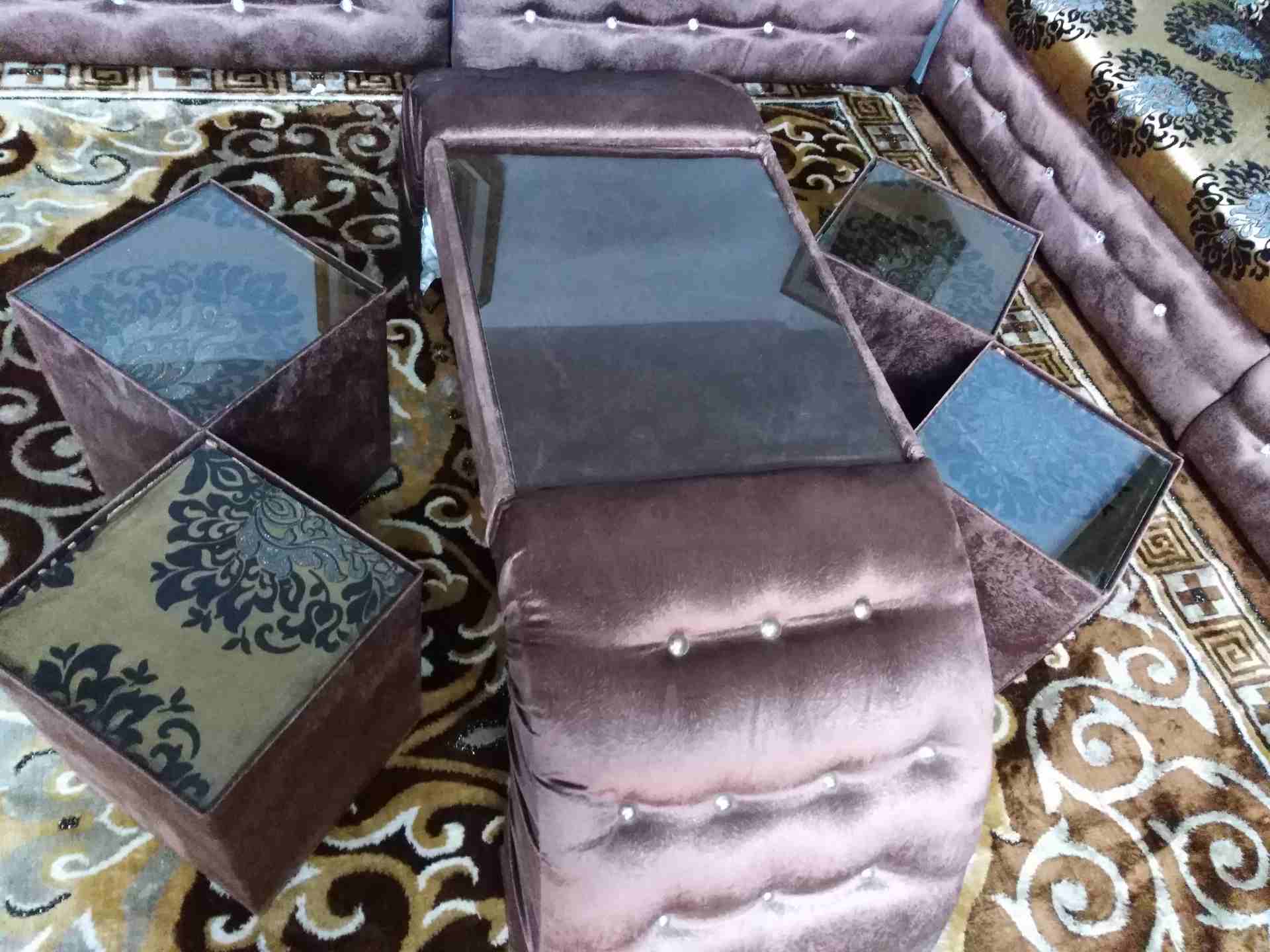 مجلس تفصيل 18 مقعد
لا تنسَ أنك شاهدت هذا الإعلان في عنكبوت
بحال وكاله...