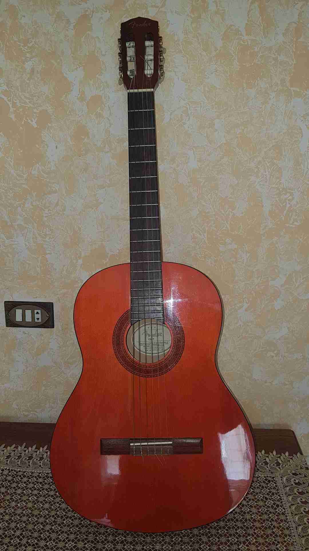 جيتار نوع فيندر للبيع/ fender guitar
لا تنسَ أنك شاهدت هذا الإعلان في عنكبوت
جيتار نوع فيندر...