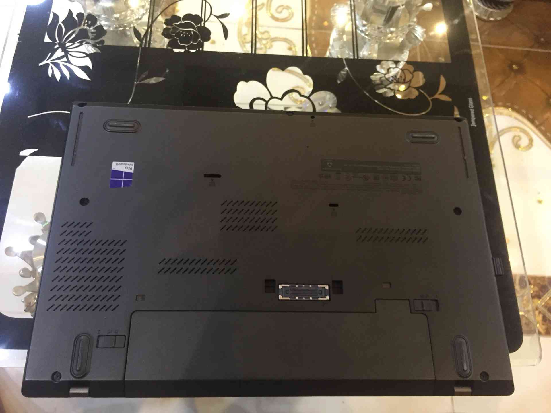 لاب توب لينوفو
لا تنسَ أنك شاهدت هذا الإعلان في عنكبوت
لاب توب للبيع لينوفو T440S
معالج نوع ا...