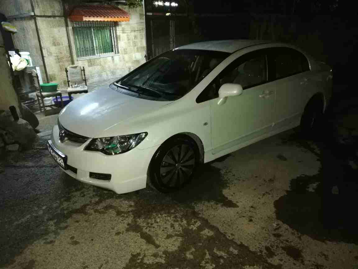 هوندا سيفك موديل 2006 ابيض لؤلؤي بحالة ممتازه ماتور1800 فرش بيج غرفة وكاله                                            


	 				لا تنسَ أنك شاهدت هذا الإعلان في عنكبوت...