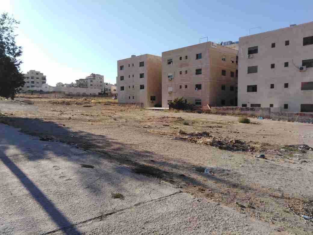 قطع أراضي مميزة للبيع في منطقة الزهور بالقرب من حراج الوحدات مقابل المقبرة 12 ق                                            


	 				لا تنسَ أنك شاهدت هذا الإعلان في عنكبوت...