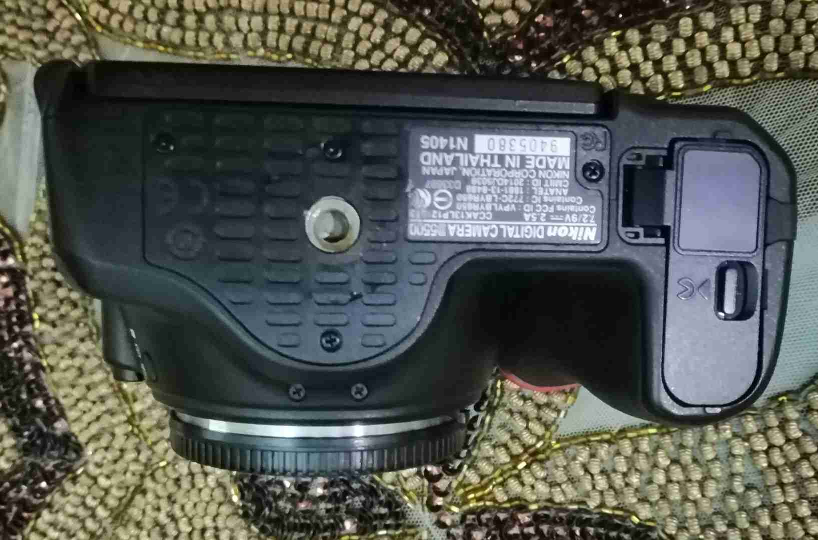 NIKON D5500 YOUNG 50MM 1.8 AF NEW
لا تنسَ أنك شاهدت هذا الإعلان في عنكبوت
الكاميرا و العدسة...