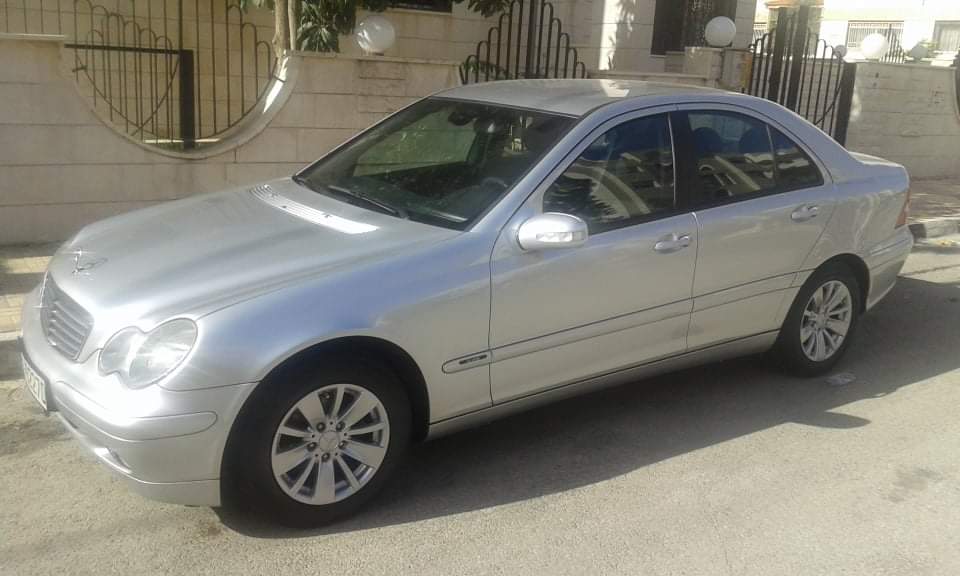 مرسيدس 2004من سي200 من المالك                                            


	 				لا تنسَ أنك شاهدت هذا الإعلان في عنكبوت            
	 				
                                مرسيدس 2004من المالك بح...