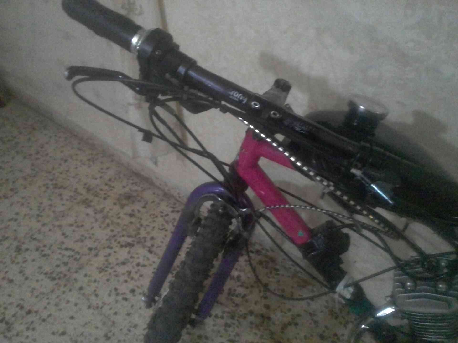 دراجه هوائيه بماتور بنزين                                            


	 				لا تنسَ أنك شاهدت هذا الإعلان في عنكبوت            
	 				
                                اخواني الدراجه راكب عليها م...