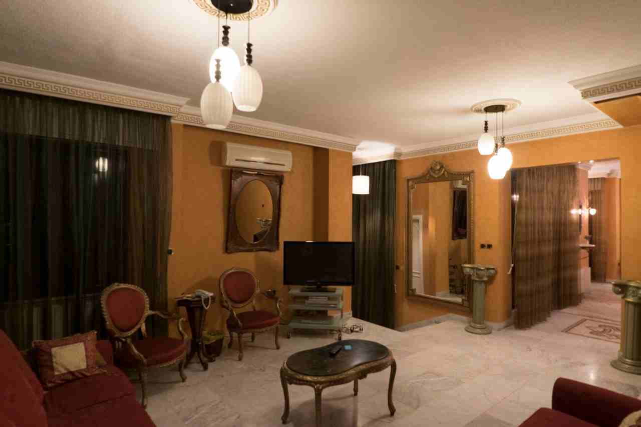 Luxury furnished villa for rent * daily, weekly and monthly * in Abdoun
لا تنسَ أنك شاهدت هذا الإعلان في عنكبوت...