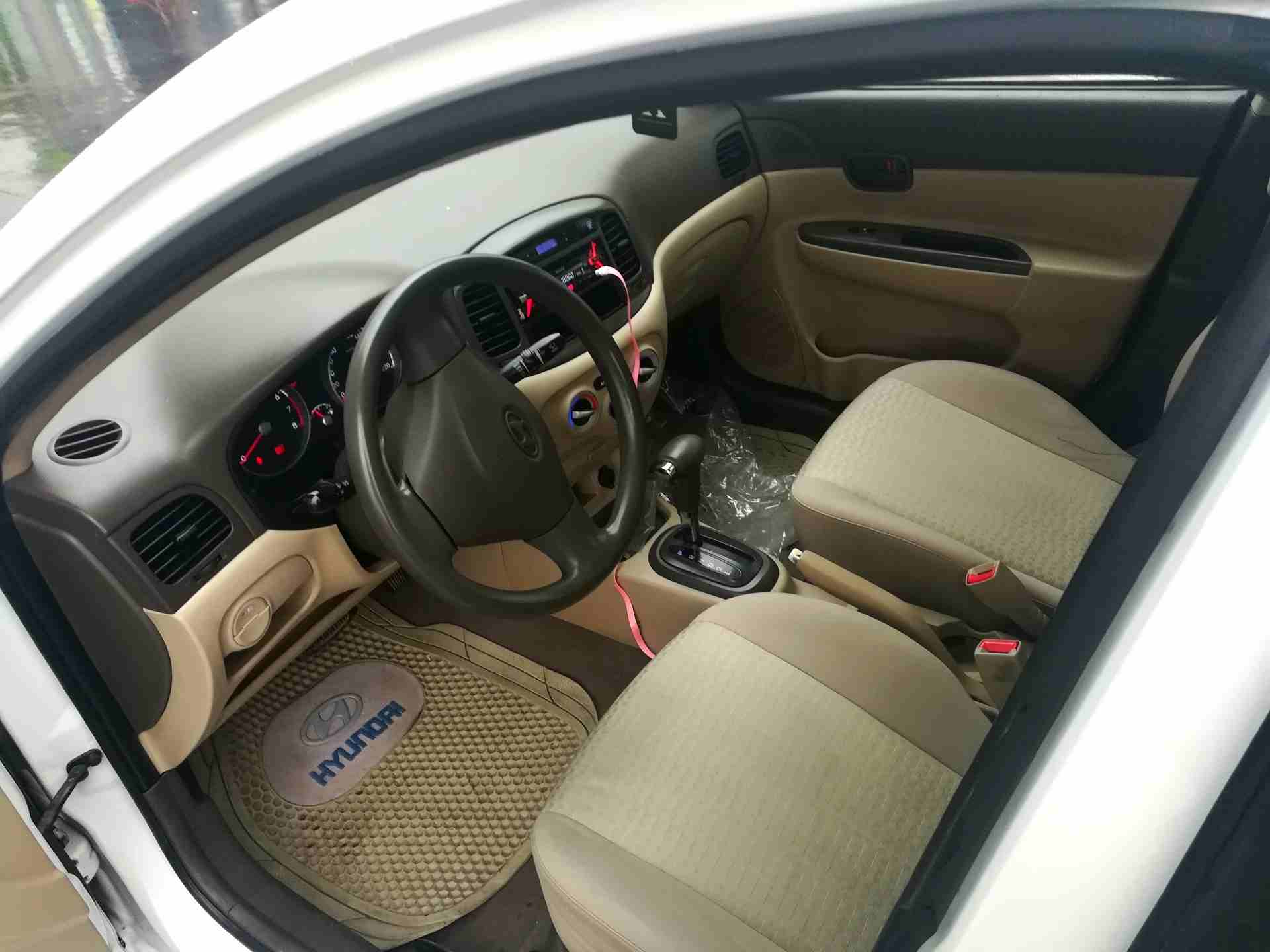 هيونداي اكسنت 1600 cc كرت ابيض2011
لا تنسَ أنك شاهدت هذا الإعلان في عنكبوت
هونداي اكسنت موديل 201...
