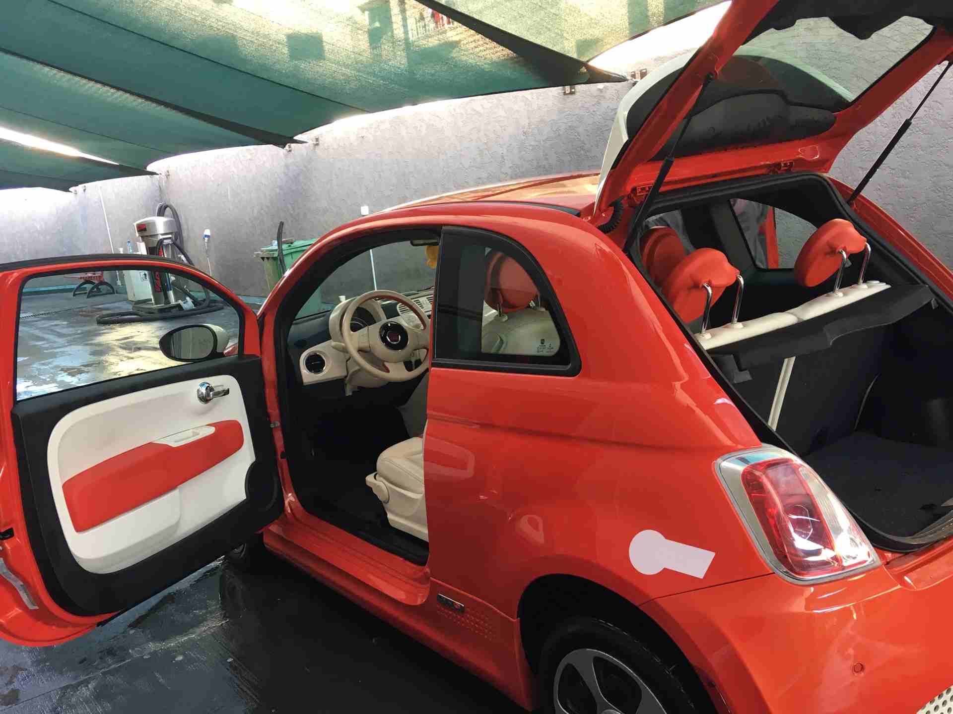 فيات 500e بحالة الوكالة                                            


	 				لا تنسَ أنك شاهدت هذا الإعلان في عنكبوت            
	 				
                            فيات 2015 
فيات 500e موديل 2015 ب...