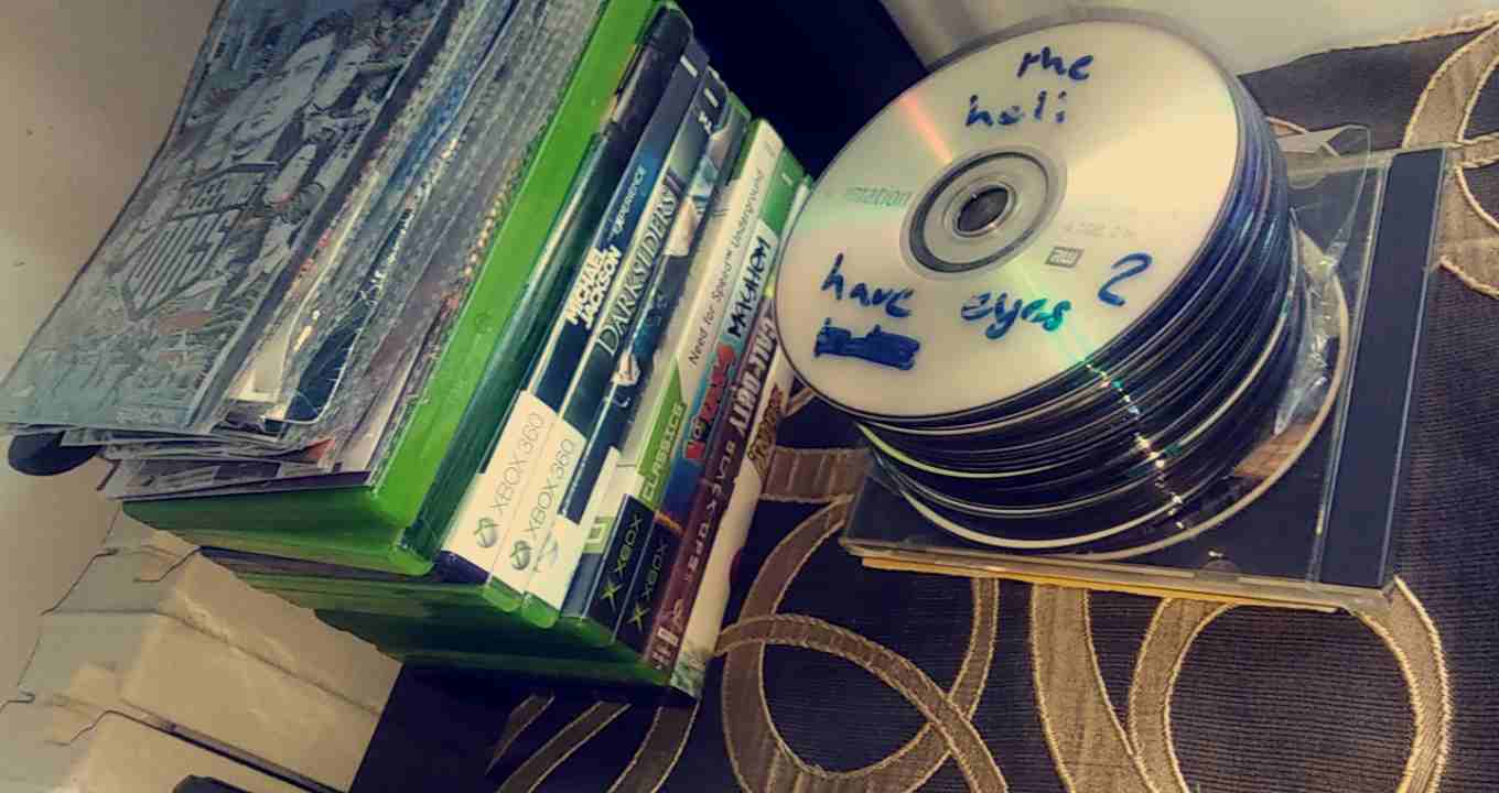 xbox 360 used
لا تنسَ أنك شاهدت هذا الإعلان في عنكبوت
Xbox 360 used with all the cables
3 control...
