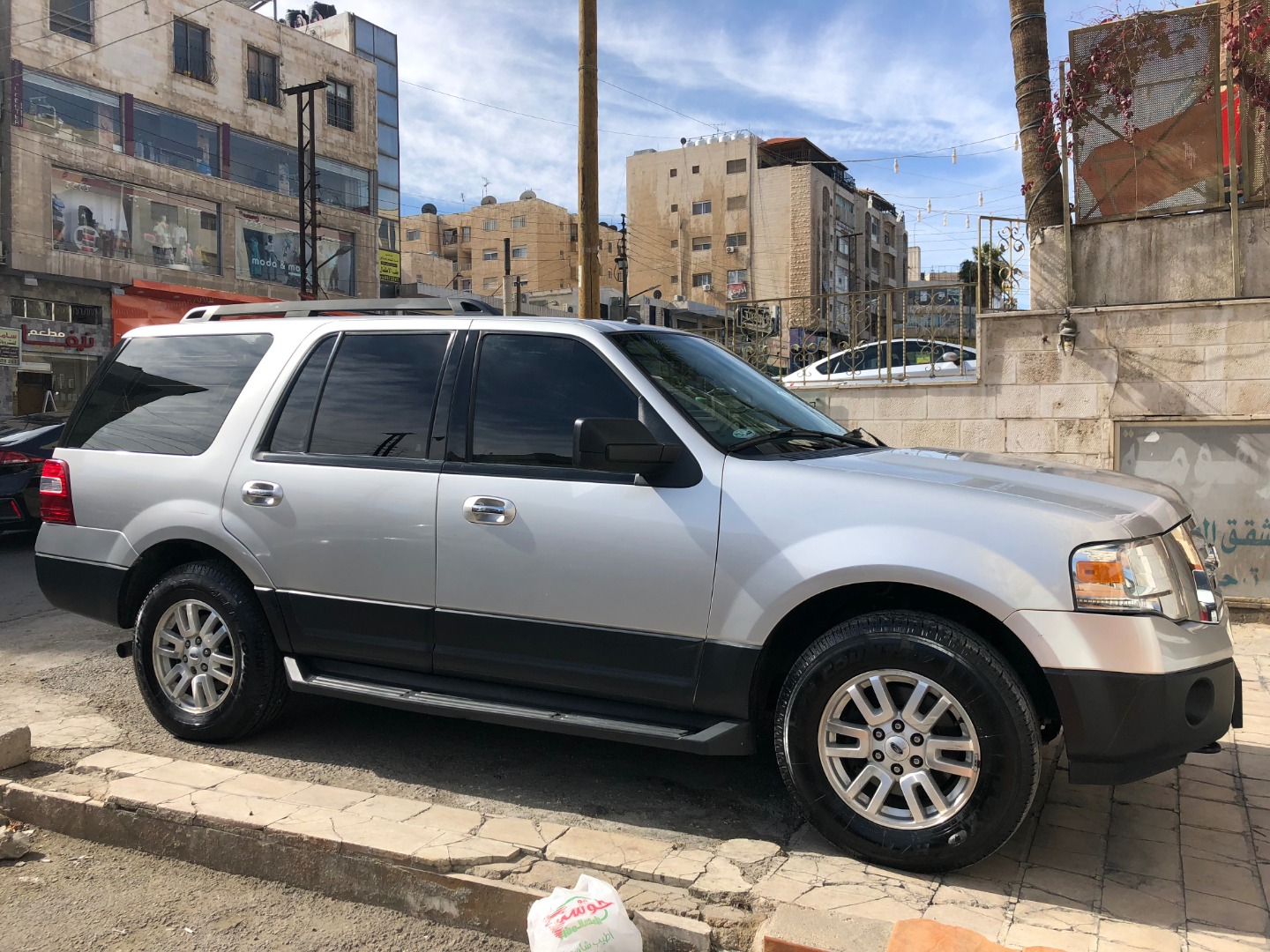 فورد اكسبيدشين موديل 2014                                            


	 				لا تنسَ أنك شاهدت هذا الإعلان في عنكبوت            
	 				
                                السيارة فحص كامل وارد الشرك...