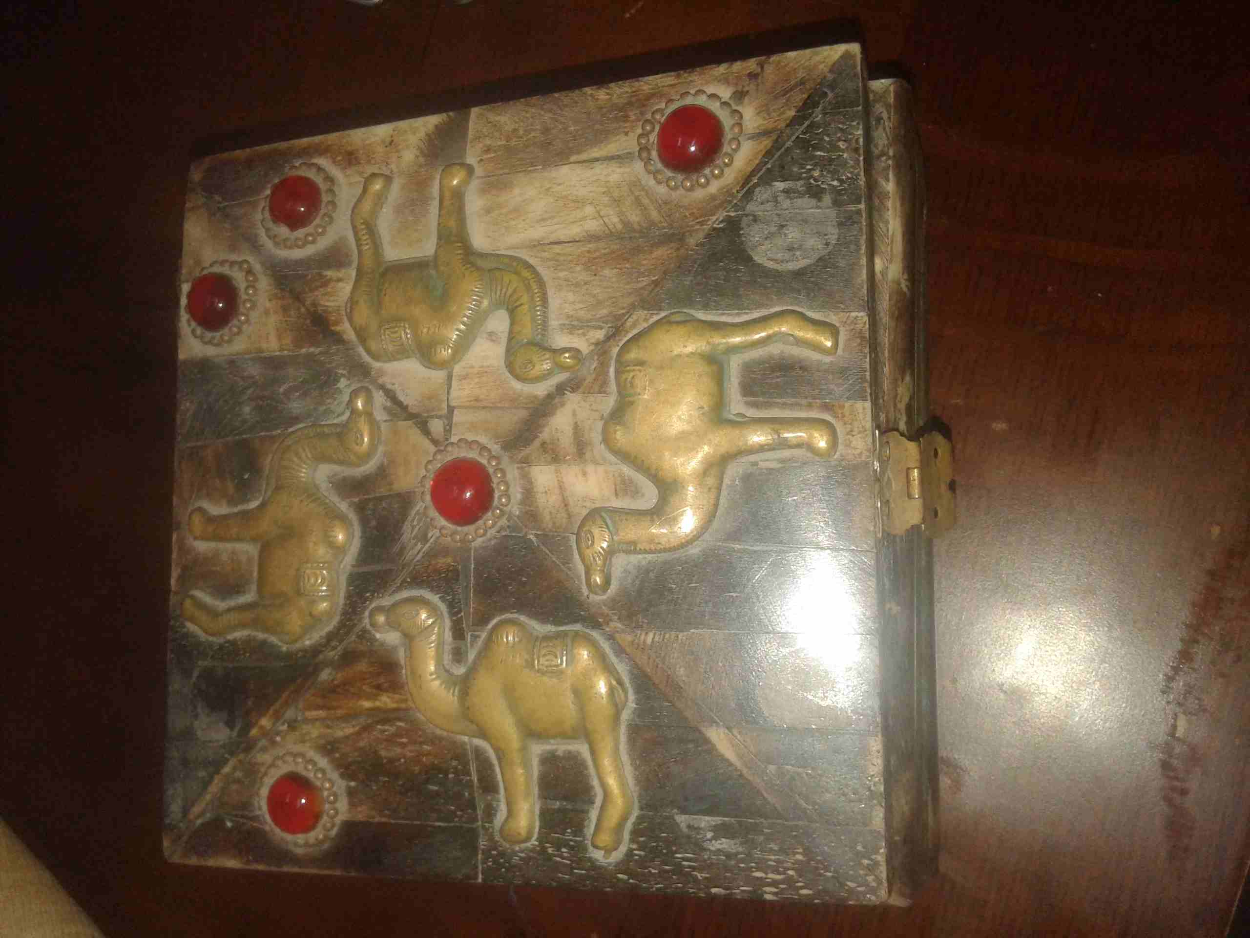 قطع نحاسيه
لا تنسَ أنك شاهدت هذا الإعلان في عنكبوت
للاستفسار 0785354055
-----------------...