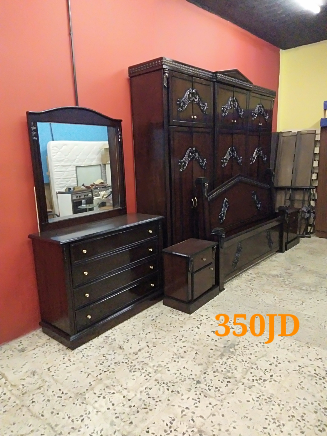 غرفه نوم بحاله ممتازه وبسعر محرووووووووووق                                            


	 				لا تنسَ أنك شاهدت هذا الإعلان في عنكبوت            
	 				
                                غرفه نوم ب...