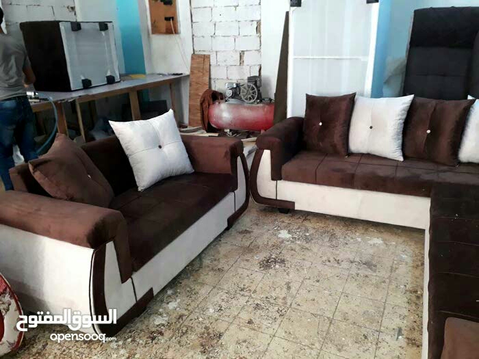 كورنر حرف L مع مجوزه متحرك
لا تنسَ أنك شاهدت هذا الإعلان في عنكبوت
الرجاء قراءة الاعلان كامل...