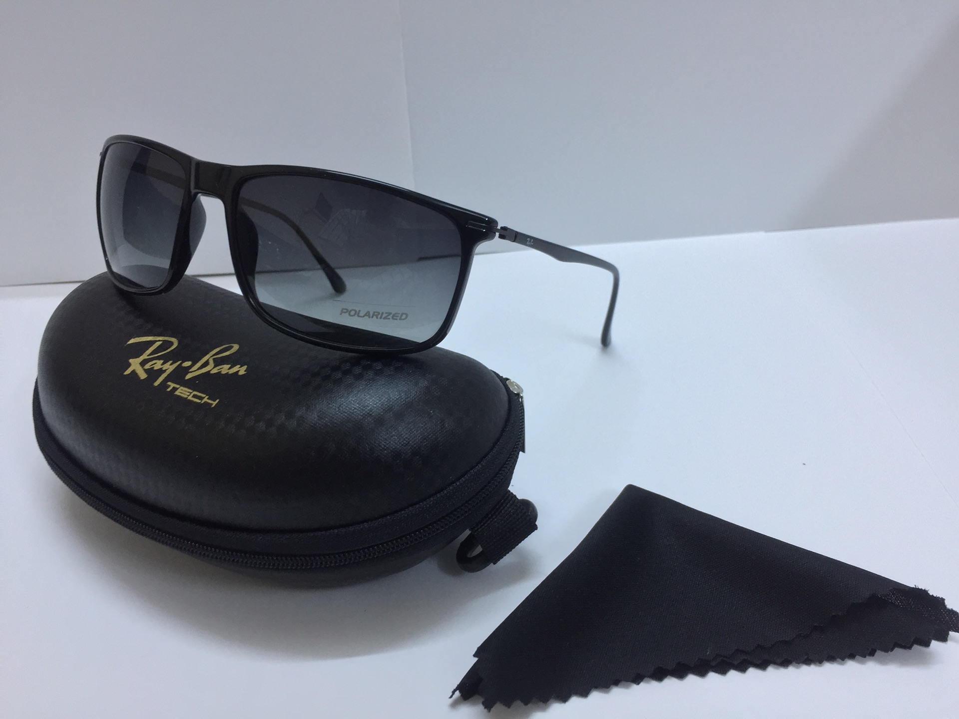 عرض خاص على نظارات ماركات 60 ريال
لا تنسَ أنك شاهدت هذا الإعلان في عنكبوت
نظارات ماركات
( رج...