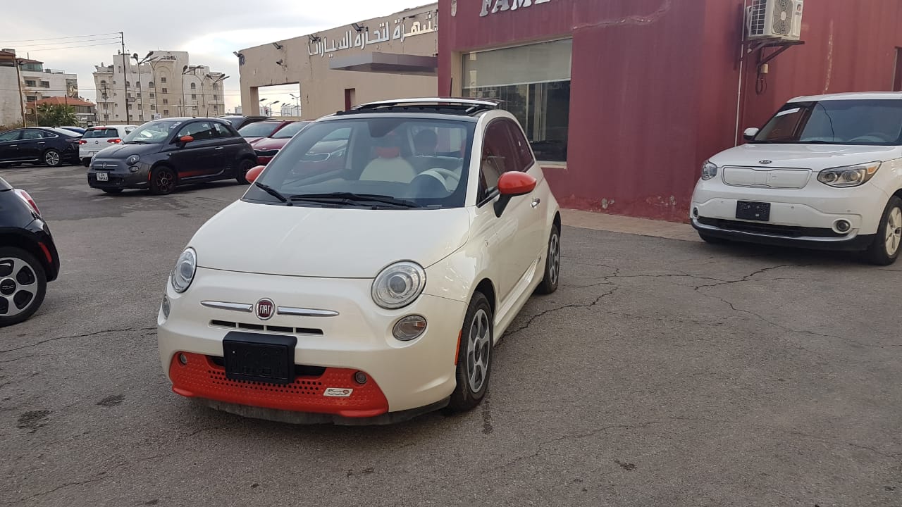 فيات 500e موديل 2013 بانوراما
لا تنسَ أنك شاهدت هذا الإعلان في عنكبوت
فيات 500e موديل 2013 با...