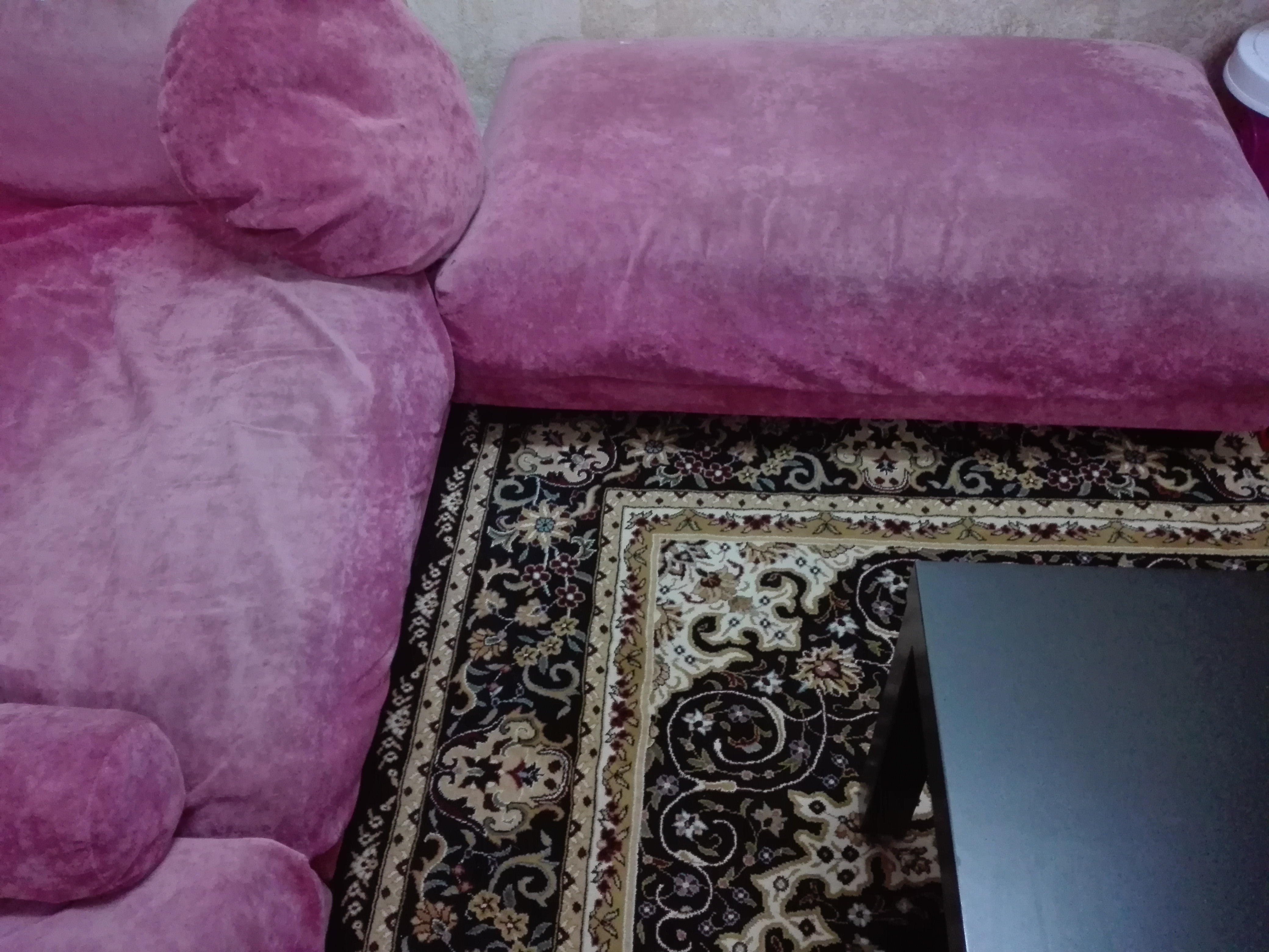 كنب للبيع
لا تنسَ أنك شاهدت هذا الإعلان في عنكبوت
طقم كنب خمسة مقاعد خشب وصناعه في تايلاند بس...