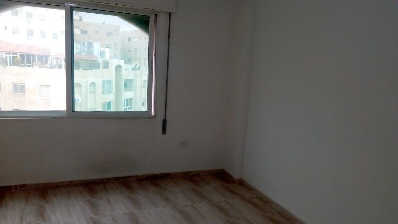 شقه فارغه للايجار بطلوع نفين
لا تنسَ أنك شاهدت هذا الإعلان في عنكبوت
شقه جديده غرفتين نوم وحم...