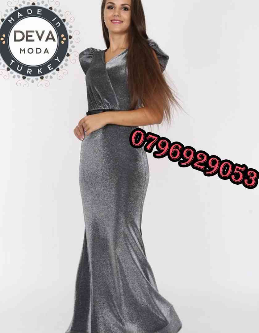 فستان سهرة طويل جورجيت ليكرا                                            


	 				لا تنسَ أنك شاهدت هذا الإعلان في عنكبوت            
	 				
                                ملابس تركيه Deva Moda
ا...