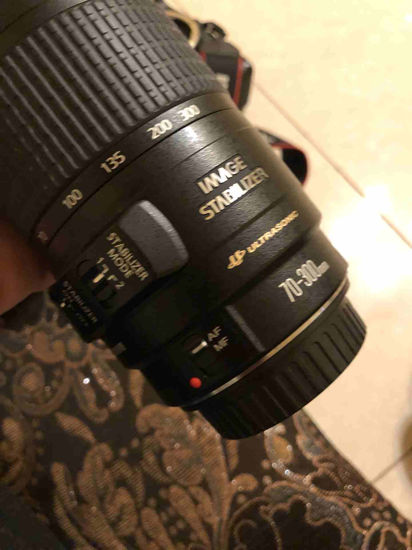 canon EF 70-300mm f/4-5.6 IS
لا تنسَ أنك شاهدت هذا الإعلان في عنكبوت
canon EF 70-300mm f/4-5.6 IS...
