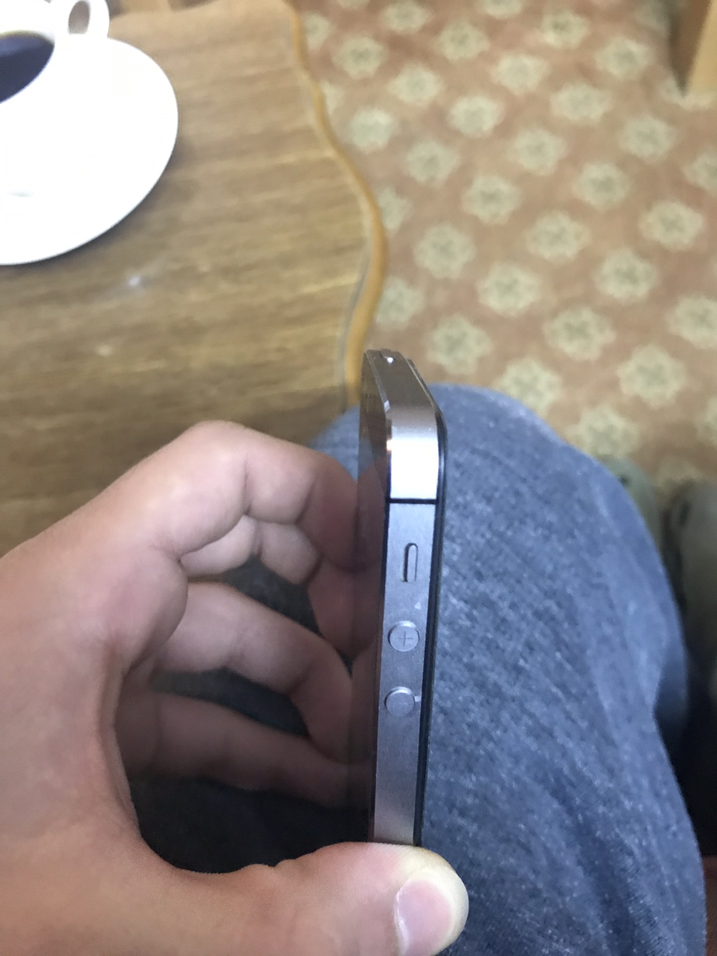 ايفون 5s للبيع
لا تنسَ أنك شاهدت هذا الإعلان في عنكبوت
ايفون 5s بحالة الوكالة مع جميع الأغراض...