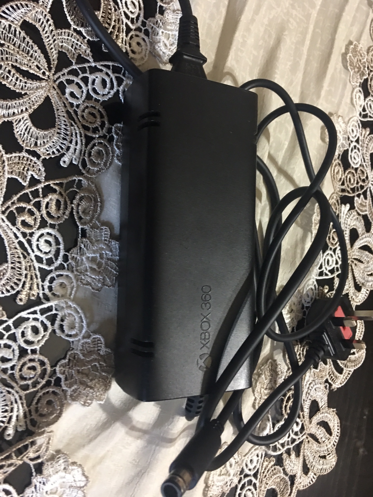 محول اكس بوكس 360 إبره Xbox 360                                            


	 				لا تنسَ أنك شاهدت هذا الإعلان في عنكبوت            
	 				
                                محول إبره بحاله ممتاز...