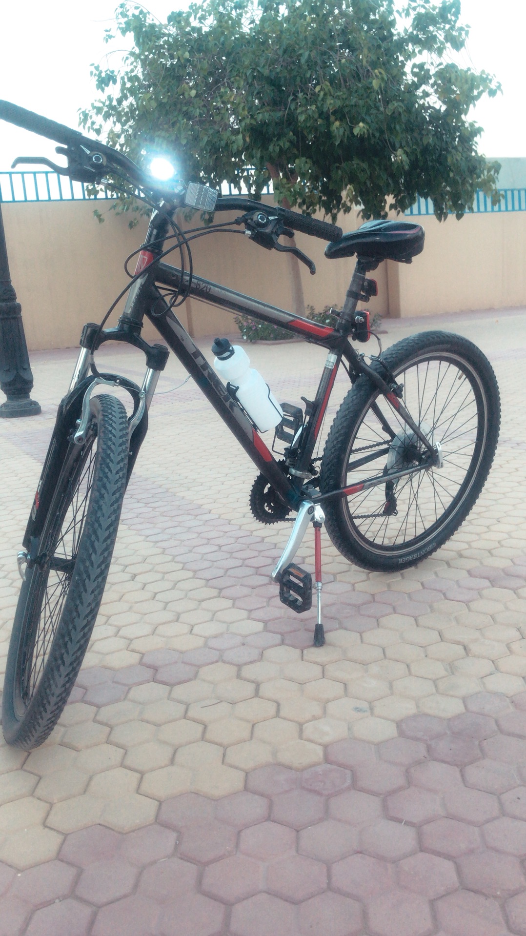 تريك TREK
لا تنسَ أنك شاهدت هذا الإعلان في عنكبوت
دراجة جبلي بايك من تريك Trek. صناع...