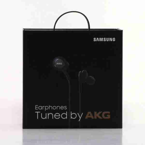 سماعة AKG                                            


	 				لا تنسَ أنك شاهدت هذا الإعلان في عنكبوت            
	 				
                                متوفر سماعة AKG  ماستر كوبي 
بتغليف علبة 
ص...